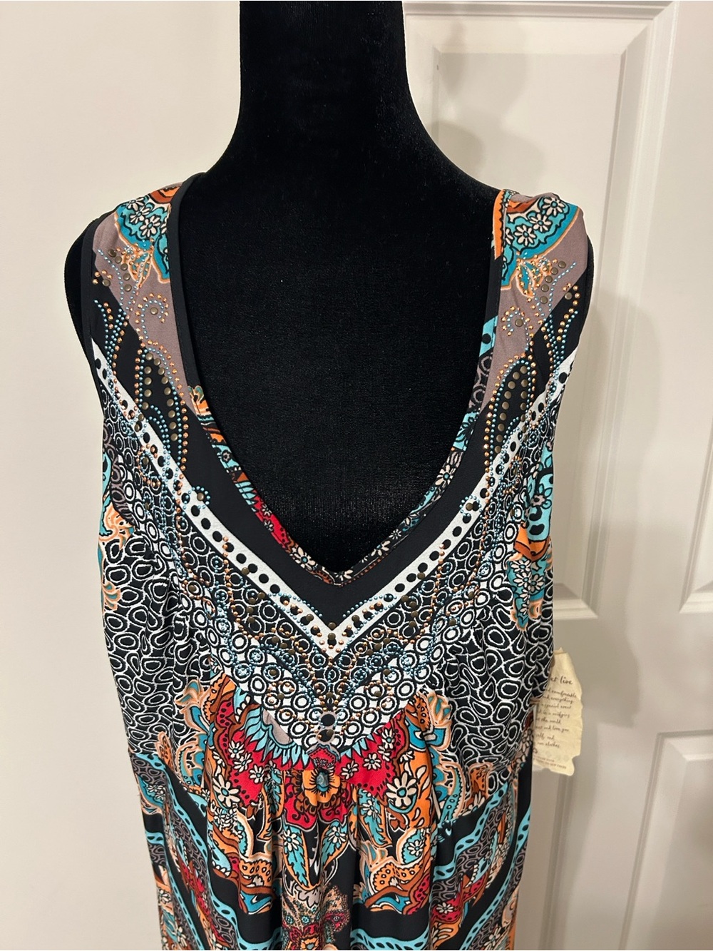 NWT ONE WORLD Sleeveless V-Neck Maxi Dress in Black with Turquoise & Red Accents - Picture 2 of 10
